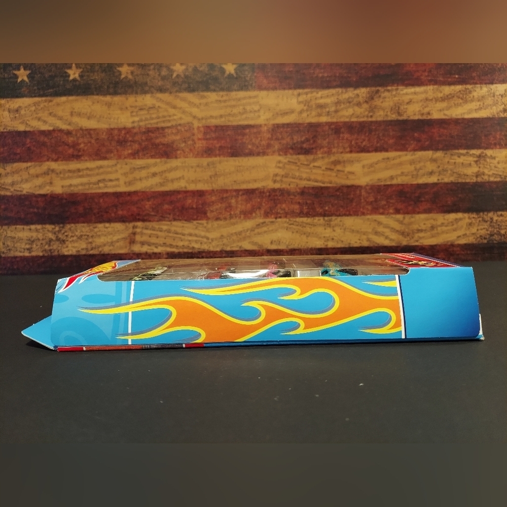 Hotwheels FLAMES 5 pack - Picture 4 of 6